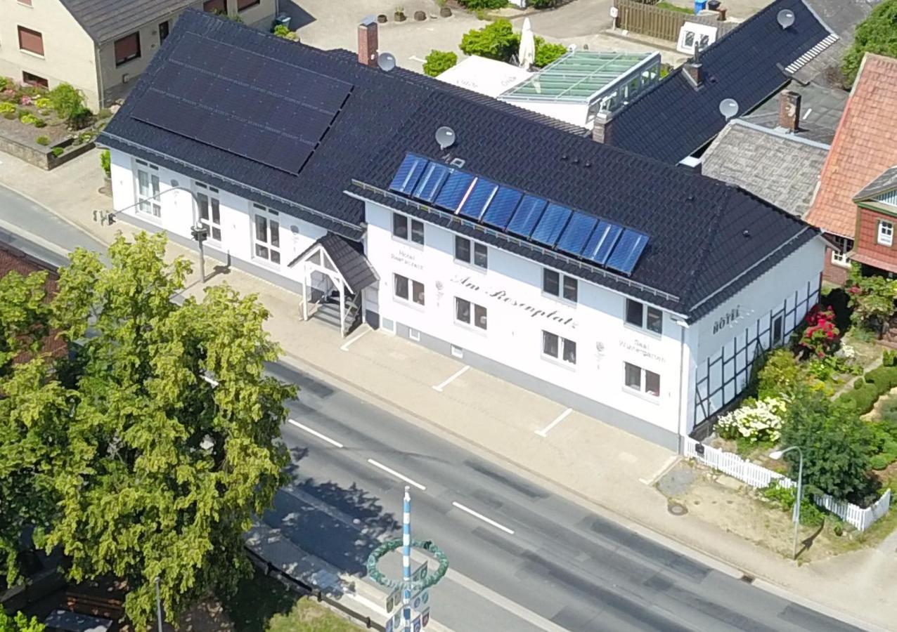 Hotel Am Rosenplatz,24 Stunden Check In, Kostenfreie Parkplaetze Brechtorf Экстерьер фото